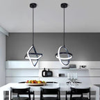 Lámpara colgante Aro de aluminio LED, en un salón elegante