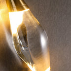 Aplique de pared Estela de cobre y cristal, vista frontal del diseño
