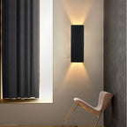 Aplique de pared Nara de aluminio con luz cálida japandi, detalle del acabado