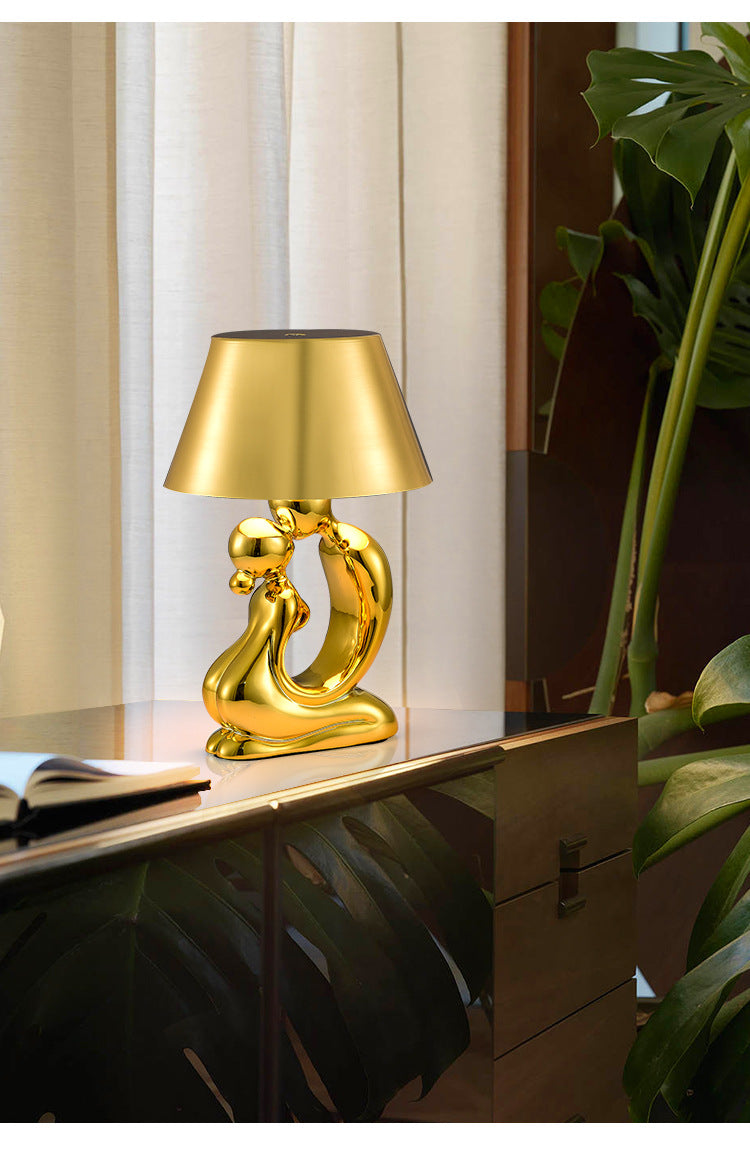 Lámpara de mesa Faro recargable, desde otro ángulo