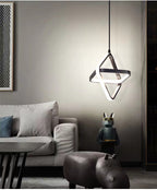 Lámpara colgante Aro de aluminio LED, en un ambiente residencial acogedor
