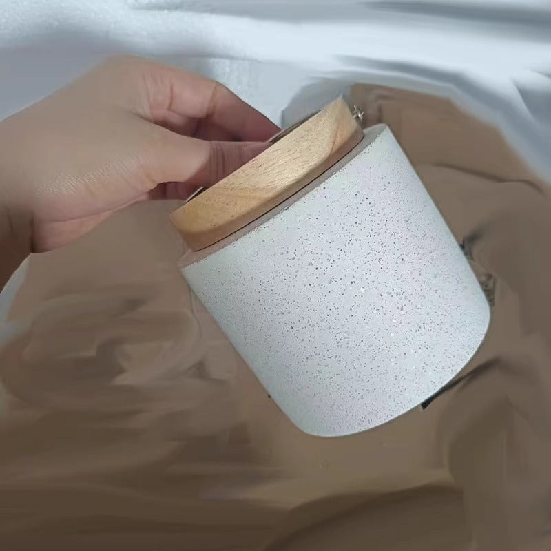Lámpara de techo Suna de estilo nórdico, en un ambiente residencial acogedor