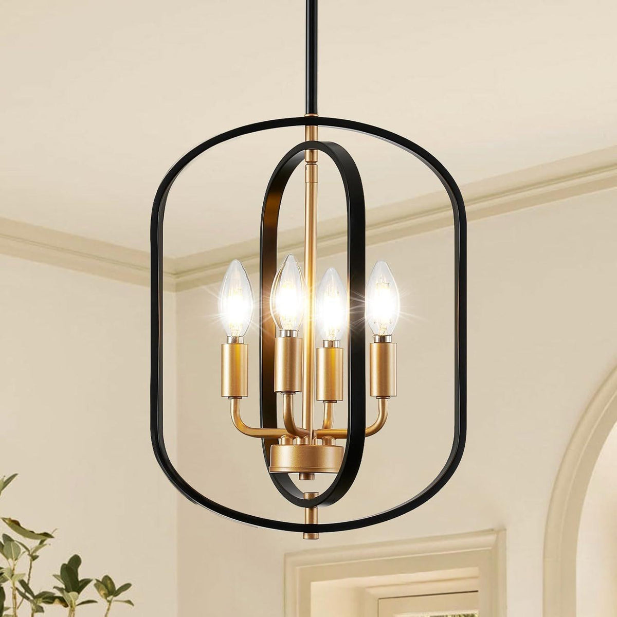Lámpara colgante Brooklyn de hierro negro industrial, en un salón elegante