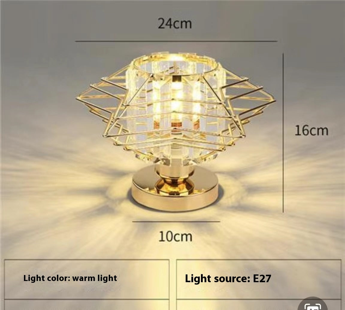 Lámpara de techo Vienna de cristal, integrada en la decoración del hogar